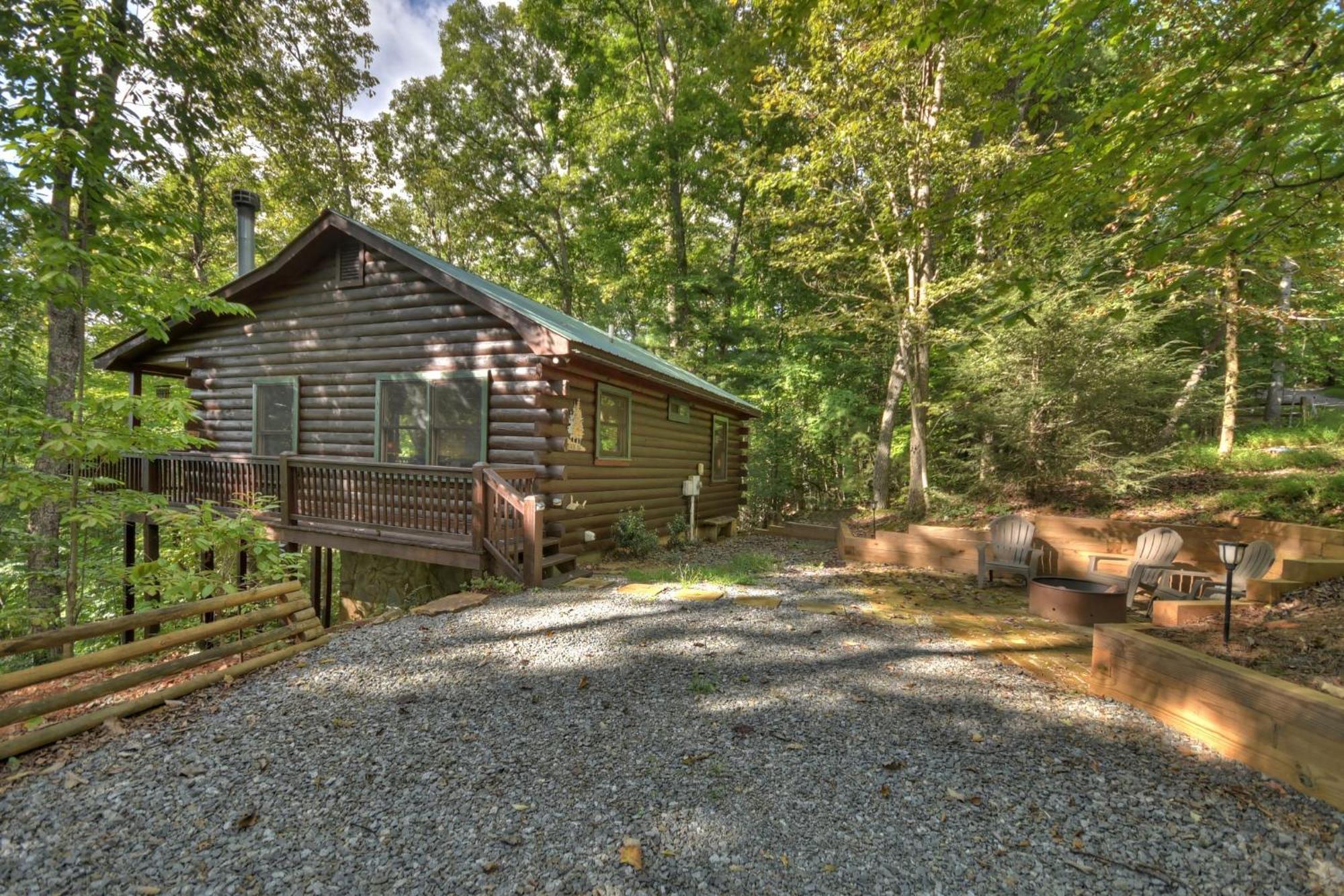 Bearfoot Ridge Wood-Burning Fireplace Cozy Hot Tub Serene Views Ellijay Exteriör bild