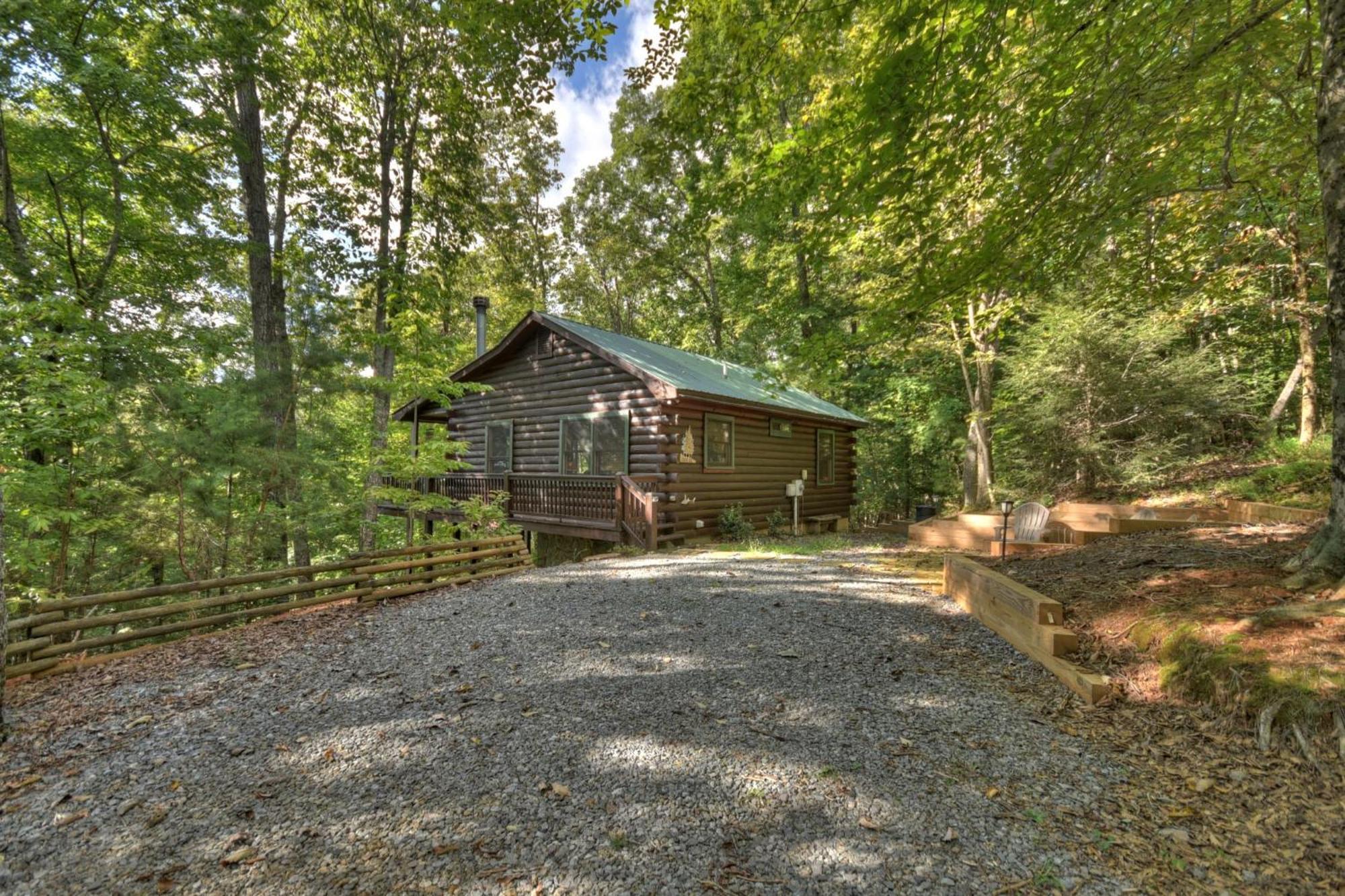 Bearfoot Ridge Wood-Burning Fireplace Cozy Hot Tub Serene Views Ellijay Exteriör bild