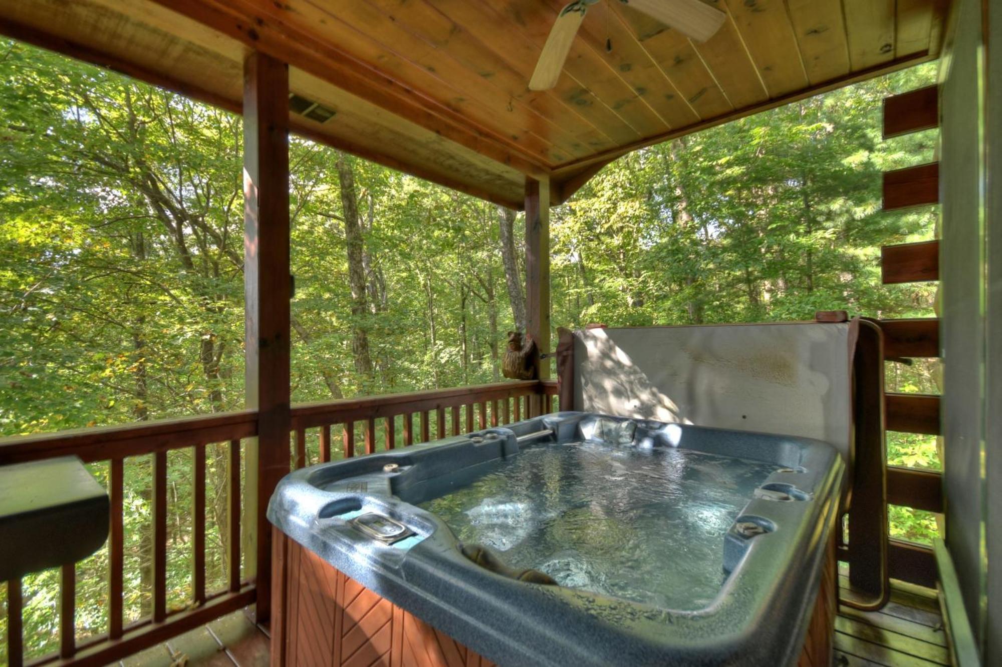 Bearfoot Ridge Wood-Burning Fireplace Cozy Hot Tub Serene Views Ellijay Exteriör bild