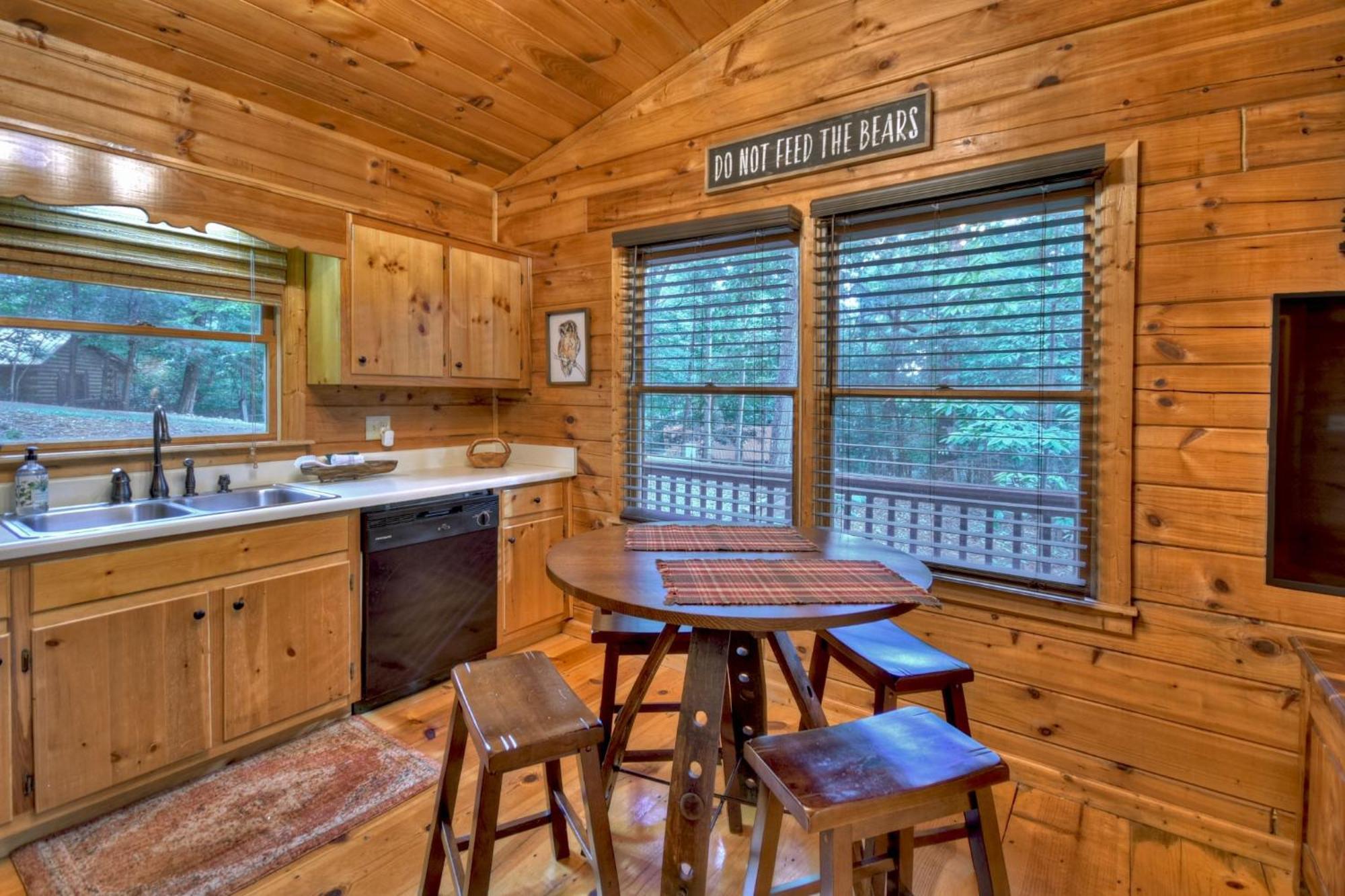 Bearfoot Ridge Wood-Burning Fireplace Cozy Hot Tub Serene Views Ellijay Exteriör bild